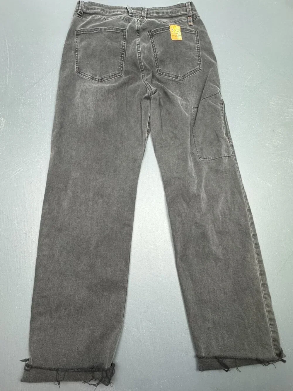 Ripton & Co Womens Size 29 Black Stretch Wide Leg Raw Hem Cargo Jeans High Rise - Picture 3 of 14